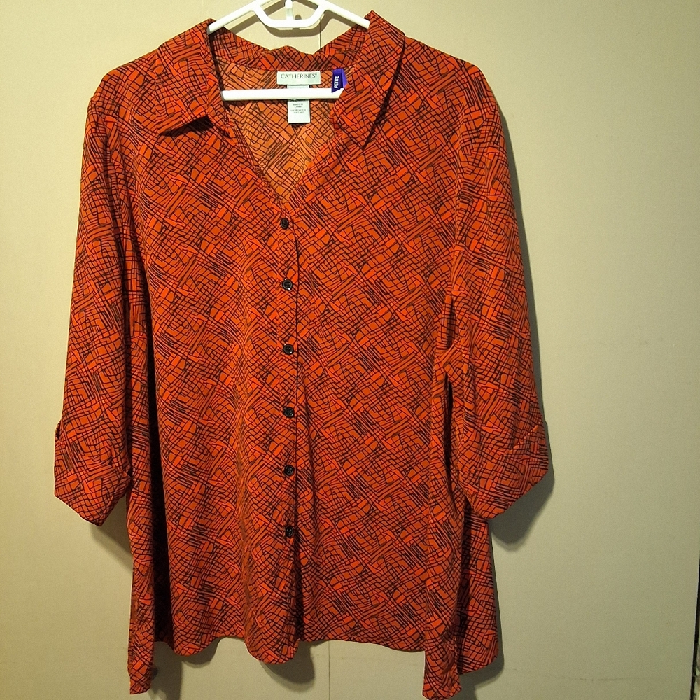 Catherines Women's Petite Red-Orange Patterned 3/4 Sleeve Button Down Blouse